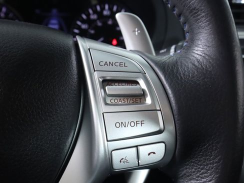 Used 2017 Nissan Altima 2.5 SR image 14