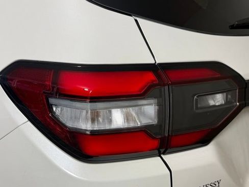 Used 2025 Honda Pilot Touring image 15