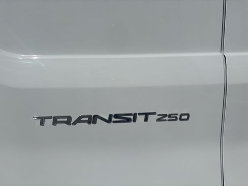 Used 2025 Ford Transit 250 148 High Roof Extended w/ Load Area Protection Package RWD image 10