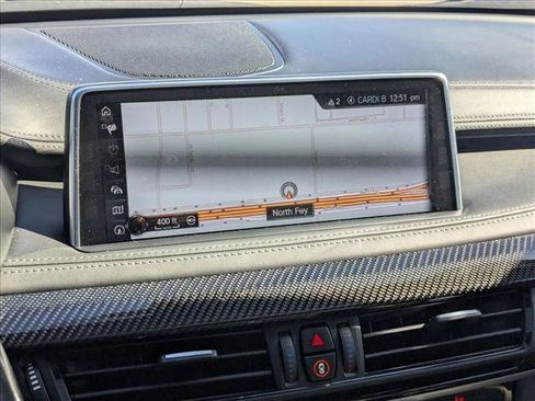 Used 2017 BMW X6 M image 13