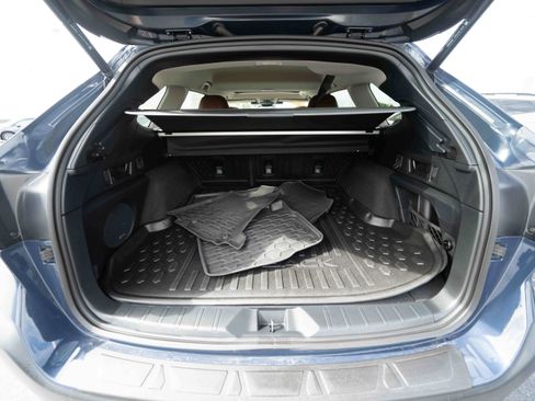 Used 2025 Subaru Outback Touring XT AWD/4WD image 28