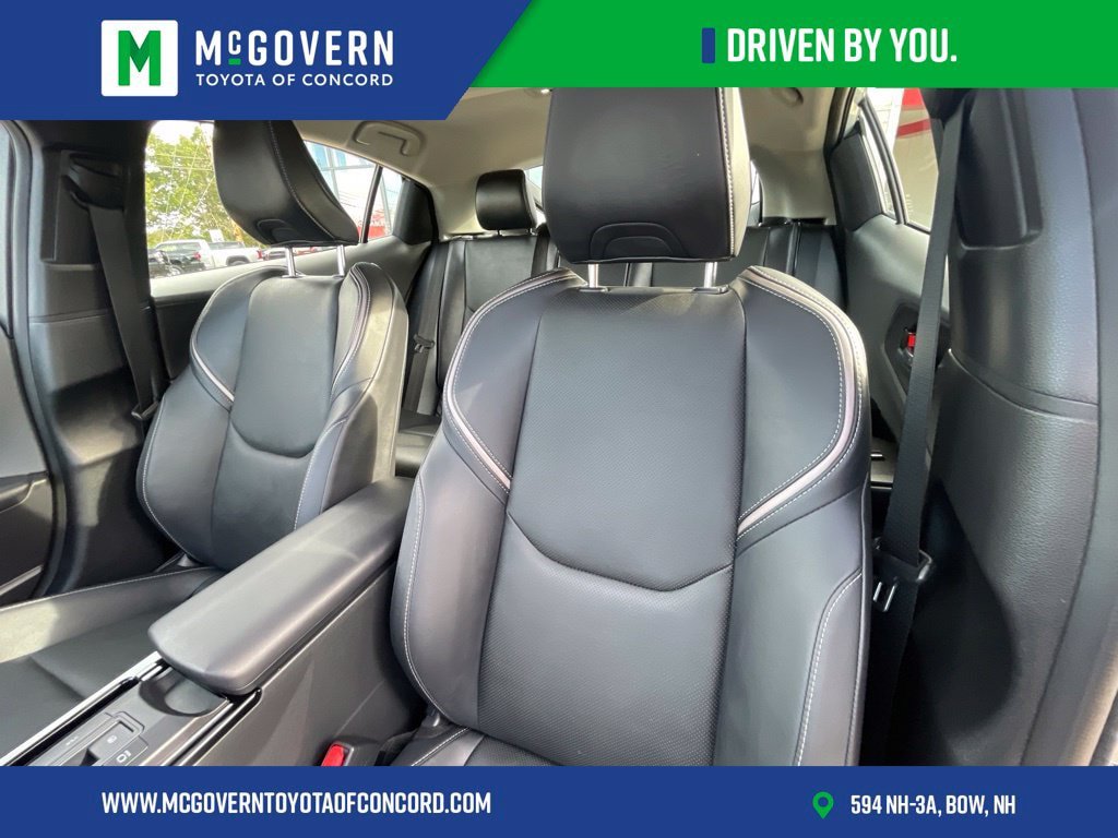 Used 2023 Toyota Prius Limited w/ Limited Premium Package AWD/4WD image 10