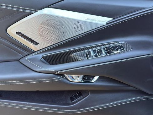 Used 2023 Chevrolet Corvette Z06 image 16