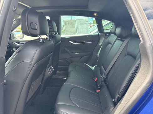 Used 2022 Maserati Levante GT image 25
