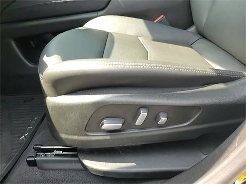 Used 2022 Cadillac XT5 Sportv image 14