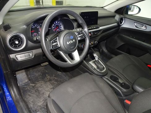 Used 2023 Kia Forte LXS image 20