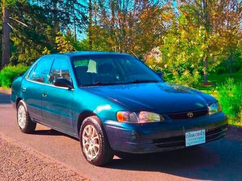 Used 1999 Toyota Corolla LE image 9