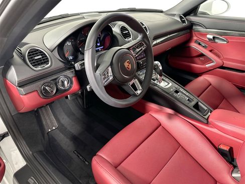 Certified 2025 Porsche 718 Boxster GTS image 4