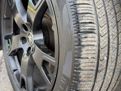 Used 2022 Maserati Levante GT image 5