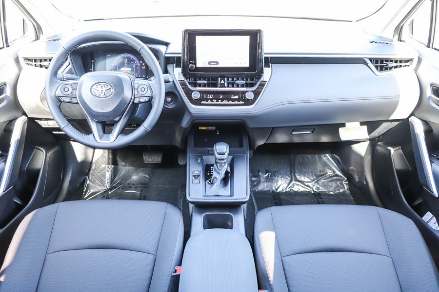 New 2026 Toyota Corolla Cross LE w/ Moonroof Package FWD image 12