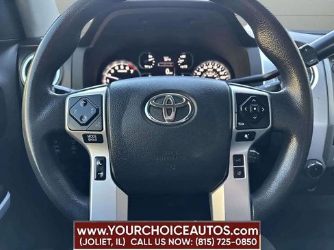 Used 2018 Toyota Tundra SR5 AWD/4WD image 30