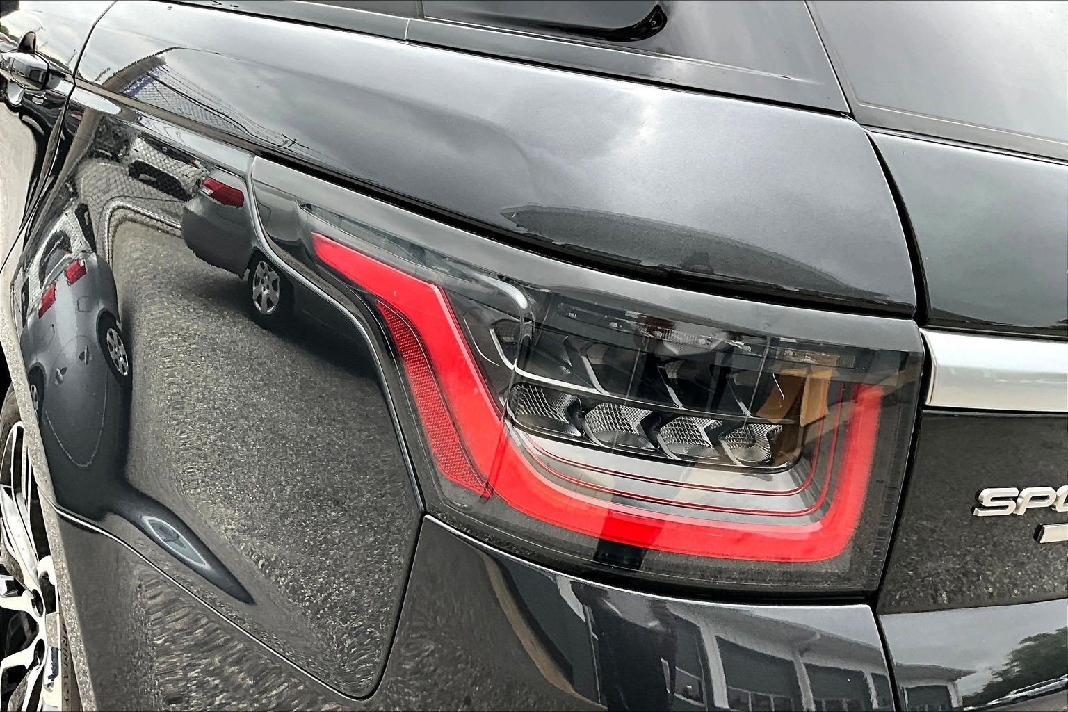 Used 2019 Land Rover Range Rover Sport HSE AWD/4WD image 20