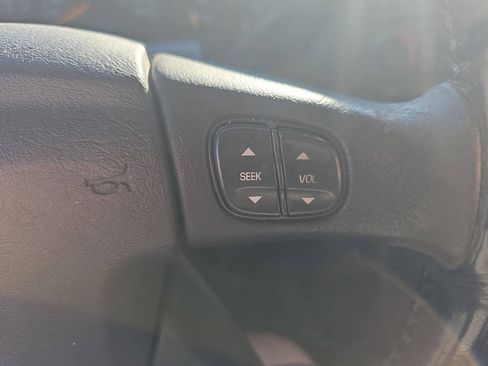 Used 2005 Chevrolet Tahoe LT w/ LT Preferred Equipment Group AWD/4WD image 23