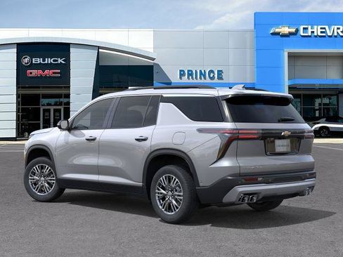 New 2027 Chevrolet Traverse LT w/ Driver Confidence Package FWD image 27