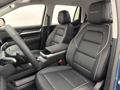 New 2026 GMC Terrain Denali w/ LPO, Floor Liner Package AWD/4WD image 19