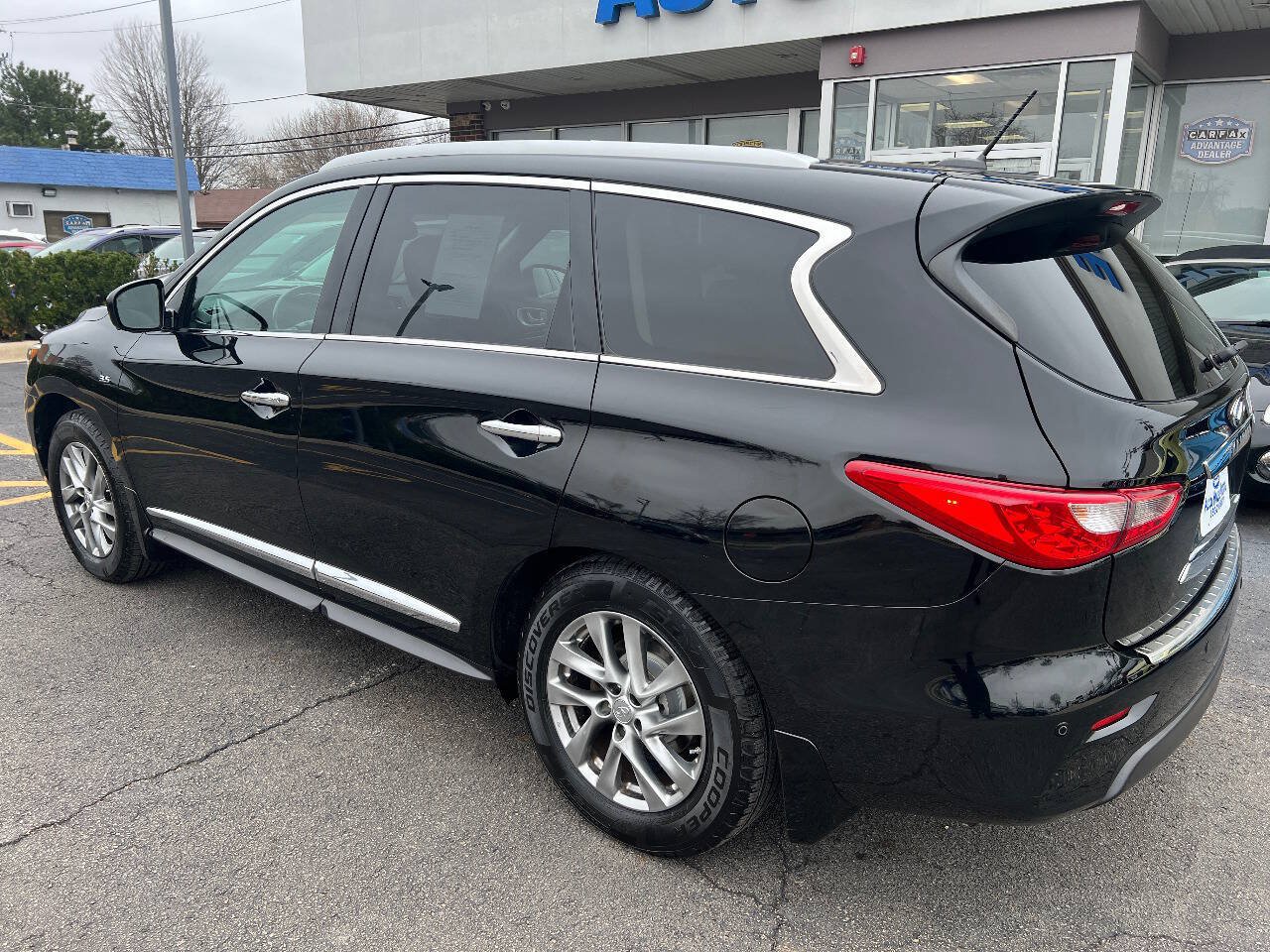 Used 2015 INFINITI QX60 Luxe w/ Premium Plus Package AWD/4WD image 12