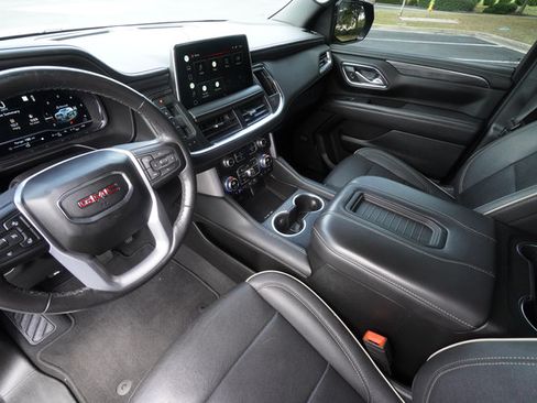 Used 2022 GMC Yukon SLT w/ SLT Luxury Package AWD/4WD image 21