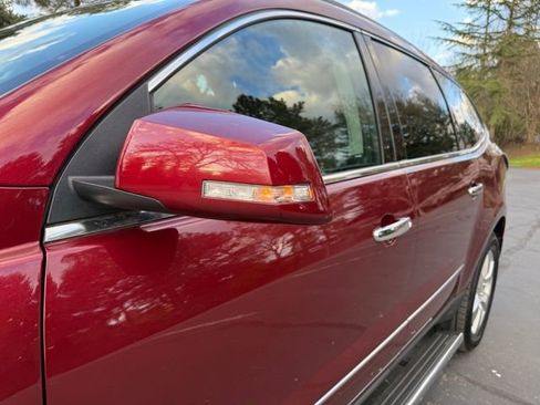 Used 2015 Chevrolet Traverse LTZ image 41