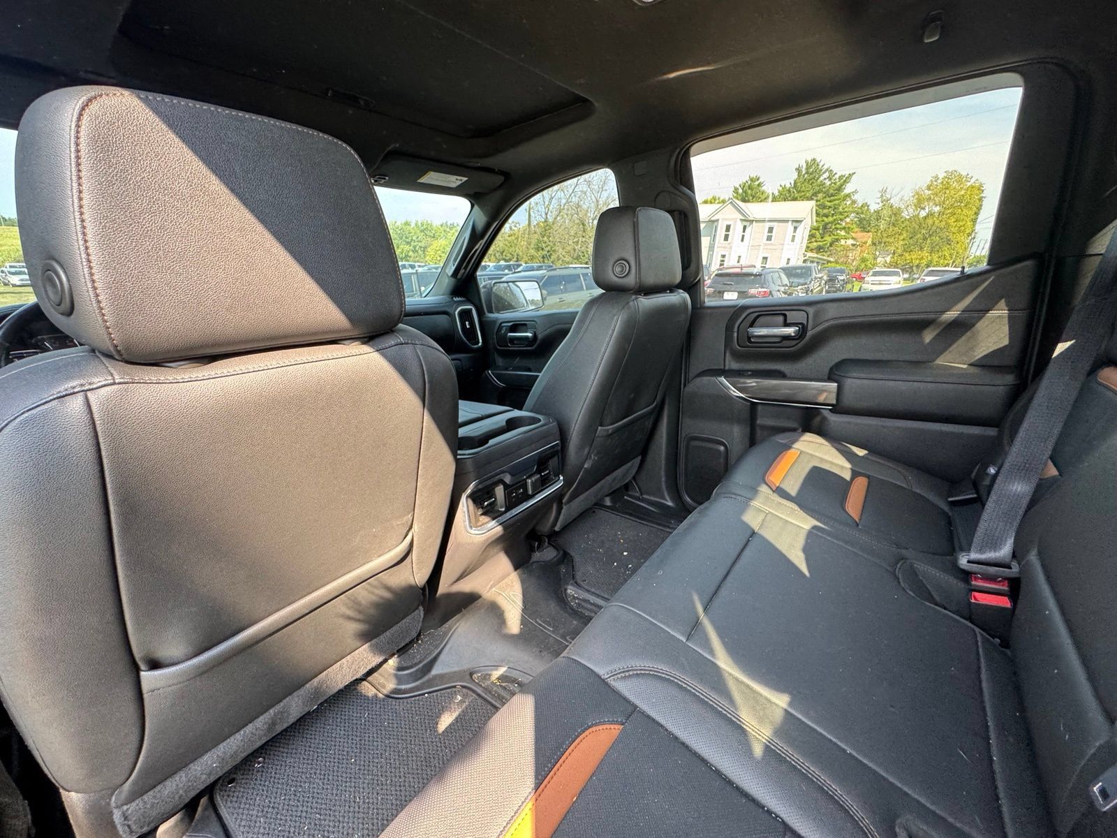 Used 2022 GMC Sierra 1500 AT4 w/ AT4 Preferred Package AWD/4WD image 24