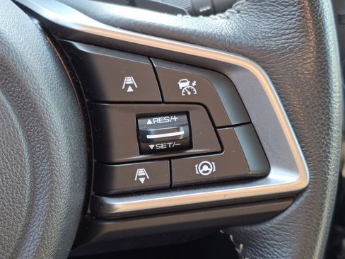 Used 2022 Subaru Ascent Premium w/ Convenience Package image 25