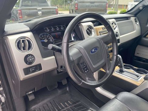 Used 2011 Ford F150 Lariat w/ Lariat Chrome Pkg AWD/4WD image 22