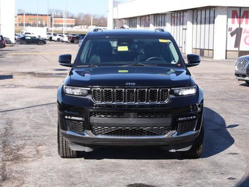 Used 2021 Jeep Grand Cherokee L Limited image 4