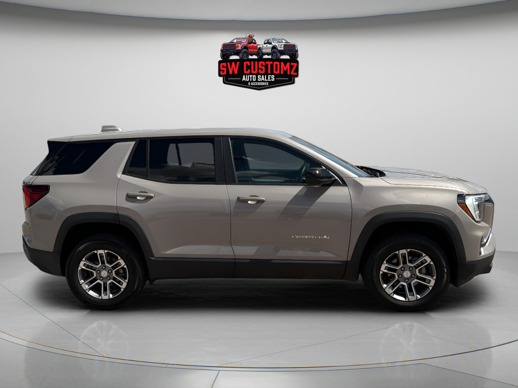 Used 2026 GMC Terrain Elevation FWD image 8