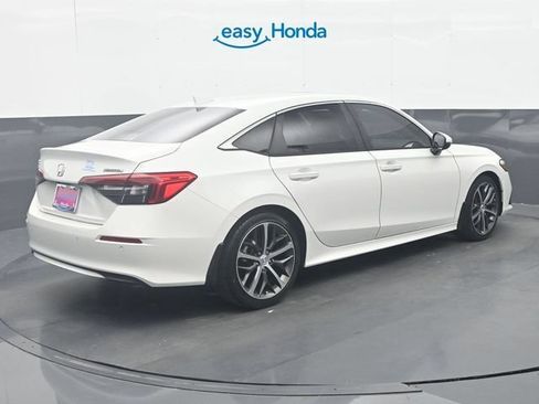 Used 2024 Honda Civic Touring image 7