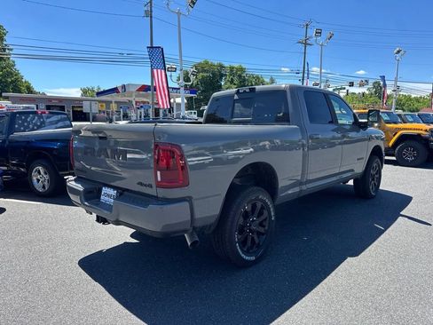 New 2026 RAM 2500 Laramie w/ Night Edition AWD/4WD image 5