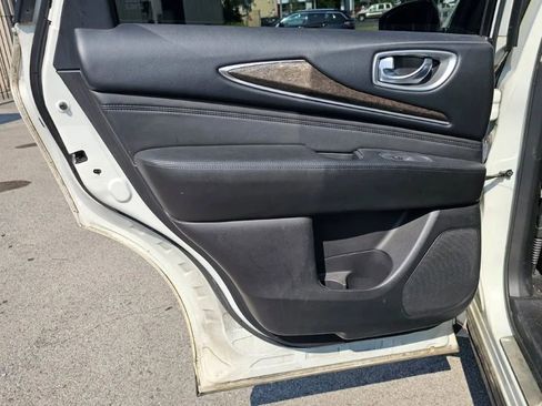 Used 2015 INFINITI QX60 AWD w/ Premium Package image 11