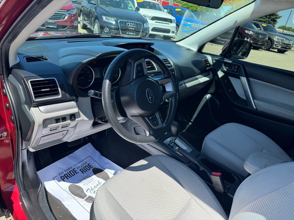 Used 2018 Subaru Forester 2.5i Premium w/ All-Weather Package AWD/4WD image 23