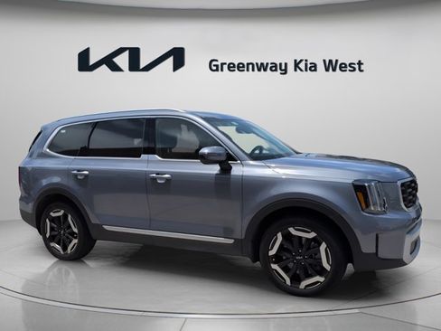 Certified 2024 Kia Telluride S FWD image 1