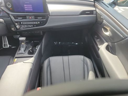 Used 2024 Lexus ES 350 F Sport image 13