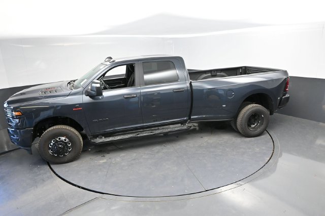 New 2027 RAM 3500 Big Horn AWD/4WD image 37