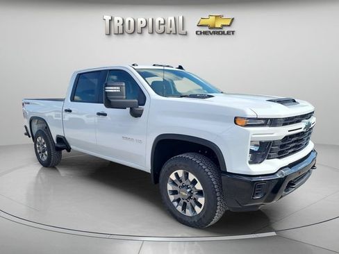 New 2026 Chevrolet Silverado 2500 Custom w/ Custom Value Package AWD/4WD image 7