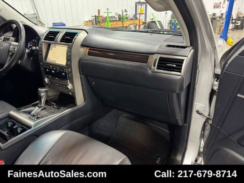 Used 2016 Lexus GX 460 image 74