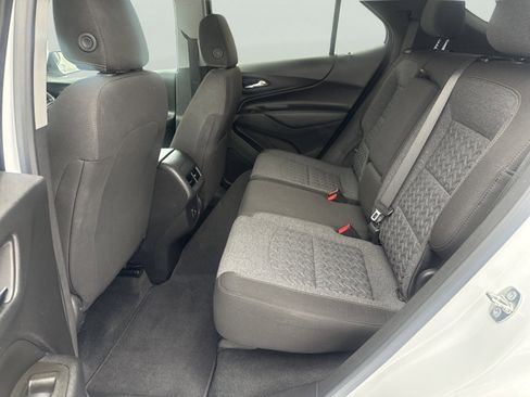 Used 2023 Chevrolet Equinox LT image 12