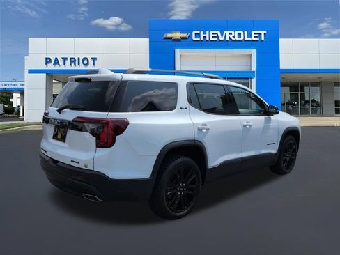 Used 2023 GMC Acadia SLE w/ Elevation Edition AWD/4WD image 10