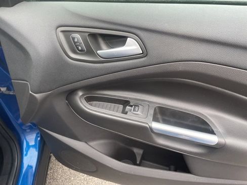 Used 2018 Ford Escape Titanium w/ Ford Safe & Smart Package image 50