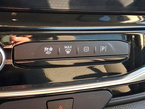 Certified 2024 Ford Transit 350 XLT image 23