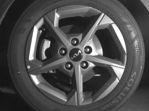 Used 2025 Kia K4 FWD image 12