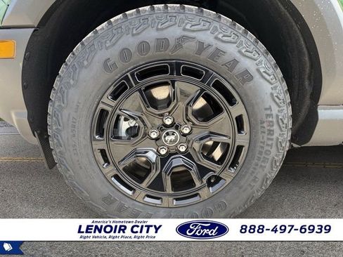 New 2025 Ford Bronco Sport Outer Banks w/ Sasquatch Outer Banks Package AWD/4WD image 9