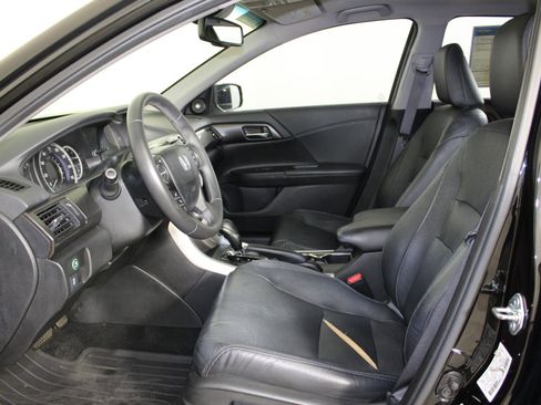 Used 2015 Honda Accord EX-L image 25