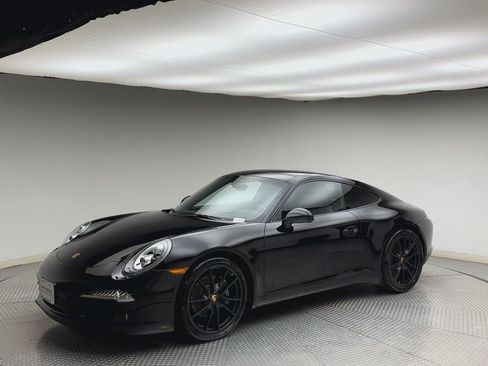 Used 2016 Porsche 911 Carrera RWD image 6