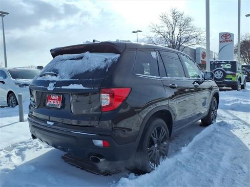 Used 2021 Honda Passport Sport image 7