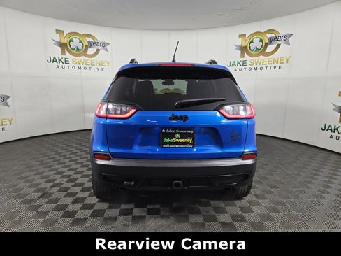 Used 2022 Jeep Cherokee Latitude w/ Sun & Sound Group AWD/4WD image 9