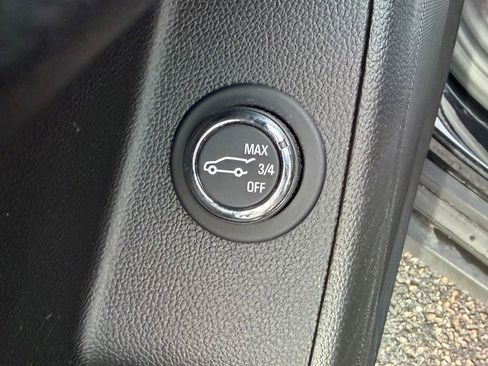 Used 2023 Chevrolet Traverse LT w/ Midnight/Sport Edition AWD/4WD image 21