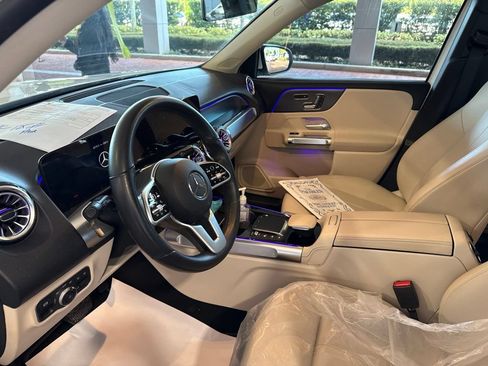 Certified 2022 Mercedes-Benz GLB 250 image 5