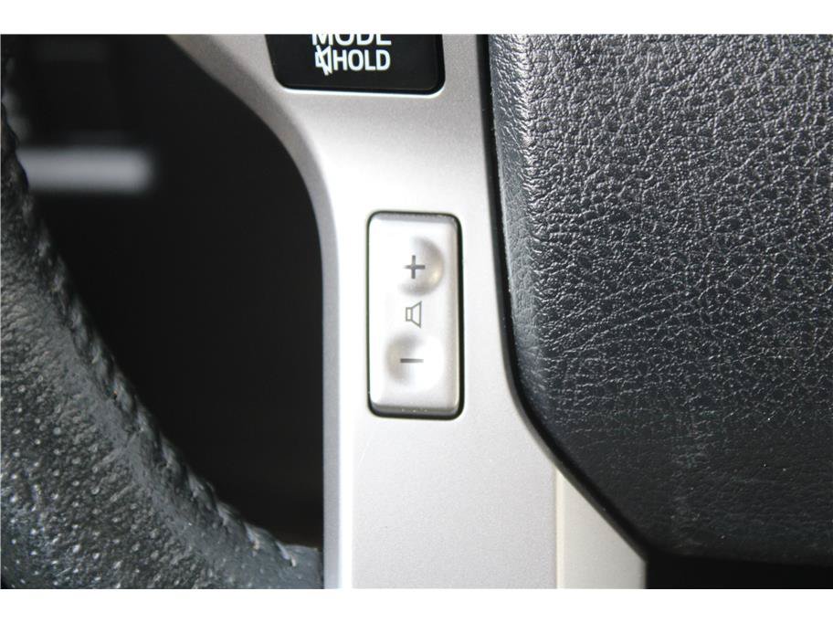 Used 2016 Toyota 4Runner Limited AWD/4WD image 23