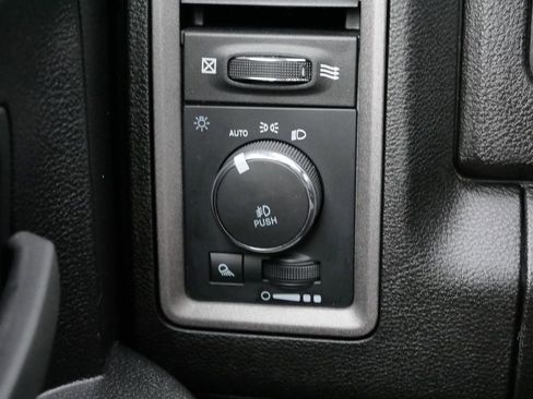 Used 2022 RAM 1500 Express w/ Wheel & Sound Group image 26